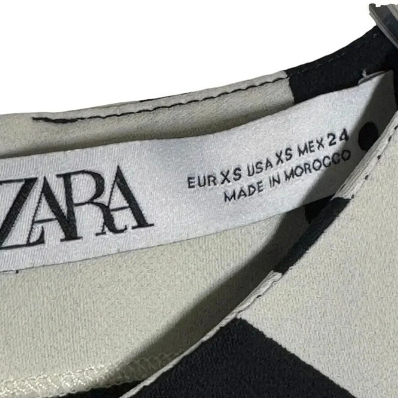 ZARA Womens Short sleeve shift dress bold print size XS - Picture 9 of 10